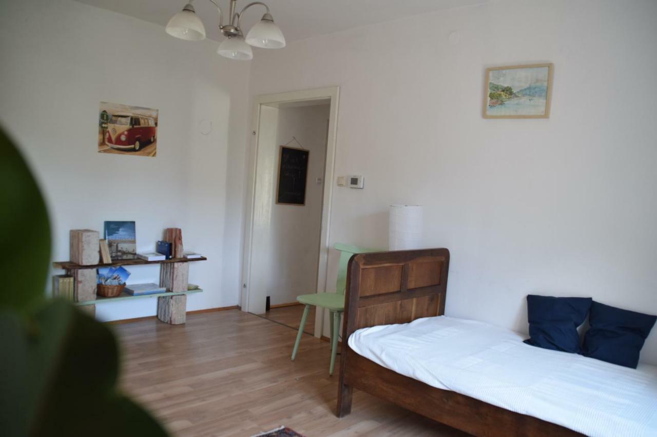 Vintage-Ferienwohnung Fuer 2 Schörfling Exterior foto
